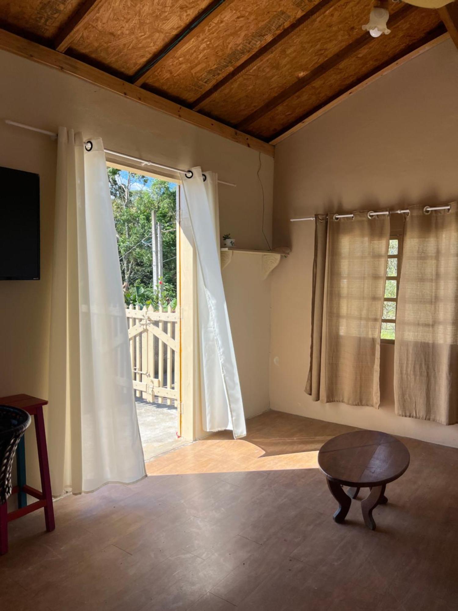 Willa Casa Amarela , Perto Do Centro De Sto Antonio Do Pinhal Santo Antônio do Pinhal Zewnętrze zdjęcie